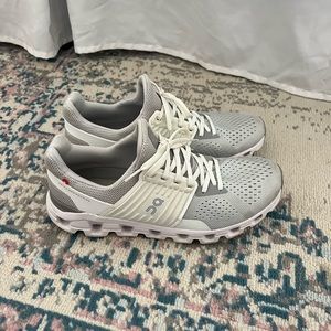 On running Women’s Cloudswift Shoes